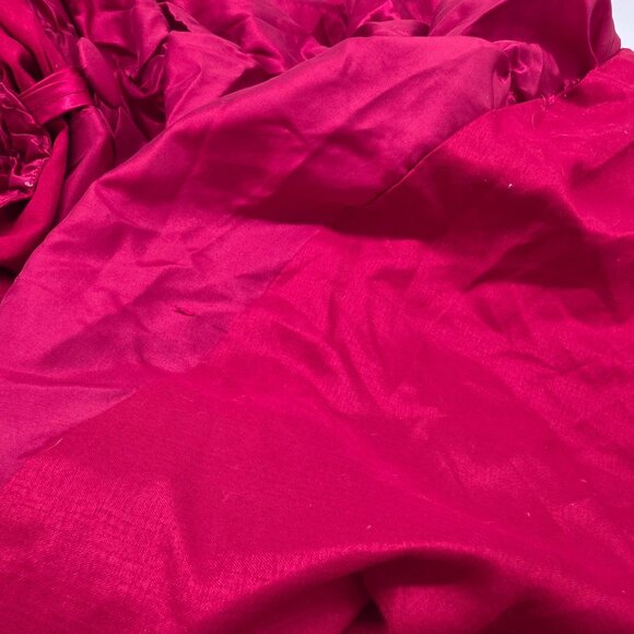 Red Satin Ruched Round Christmas Tree Skirt With Button Closures 60" - Picture 5 of 5